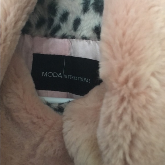 not available - Picture 4 of 7